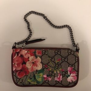 Gucci blooms wristlet